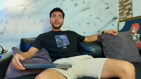 Snapshot of max_hornye chatting on February 5, 2026, 7:18 pm Max Hornye online show from February 5, 2026, 7:18 pm