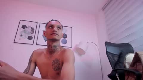 max_kaliifa online show from May 18, 2026, 8:36 pm