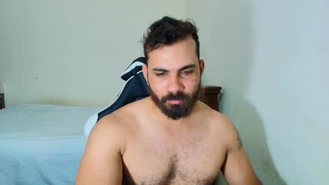 max_love25 online show from November 17, 2025, 6:57 pm