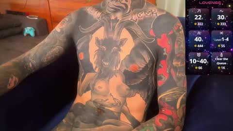 Snapshot of max_reaves chatting on December 4, 2024, 1:58 am online show from December 4, 2024, 1:58 am