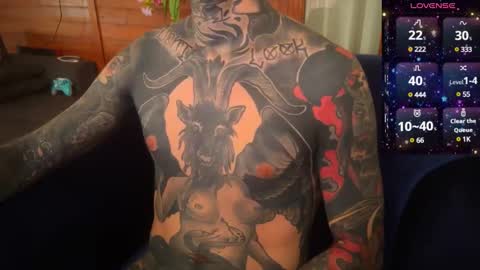 Snapshot of max_reaves chatting on December 4, 2024, 6:11 am online show from December 4, 2024, 6:11 am