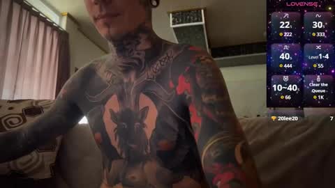 Snapshot of max_reaves chatting on December 14, 2024, 7:29 am online show from December 14, 2024, 7:29 am