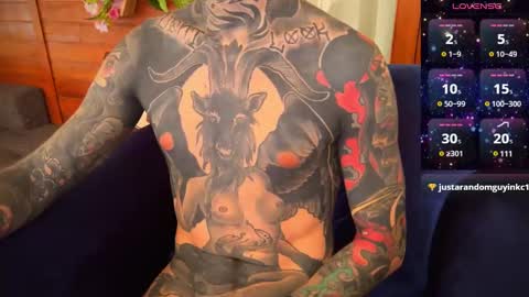 Snapshot of max_reaves chatting on December 17, 2024, 7:29 am online show from December 17, 2024, 7:29 am