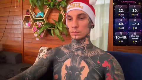 Snapshot of max_reaves chatting on December 26, 2024, 8:07 am online show from December 26, 2024, 8:07 am