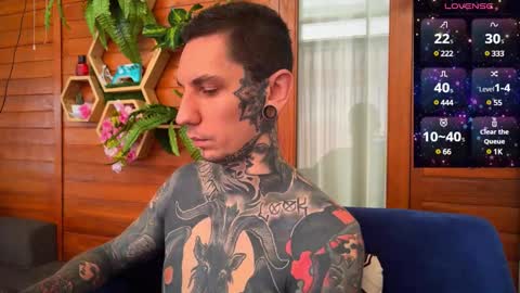 Snapshot of max_reaves chatting on January 16, 2025, 3:02 am online show from January 16, 2025, 3:02 am