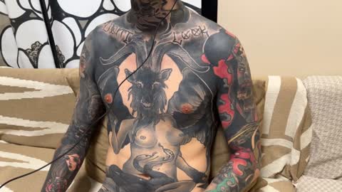 Snapshot of max_reaves chatting on January 23, 2025, 7:11 am online show from January 23, 2025, 7:11 am