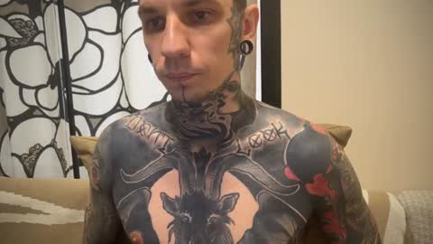 Snapshot of max_reaves chatting on January 24, 2025, 6:35 am online show from January 24, 2025, 6:35 am