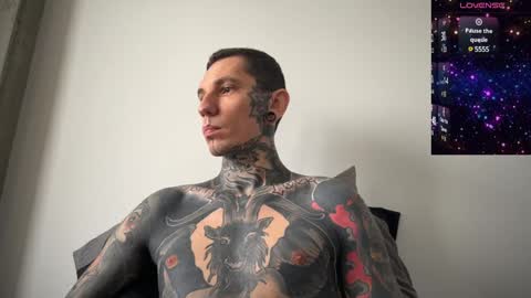 Snapshot of max_reaves chatting on February 5, 2025, 6:13 am online show from February 5, 2025, 6:13 am