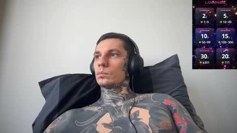 Snapshot of max_reaves chatting on February 13, 2025, 7:13 am online show from February 13, 2025, 7:13 am