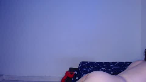 Snapshot of max_snow1616 chatting on December 13, 2025, 7:53 pm max_snow1616 online show from December 13, 2025, 7:53 pm