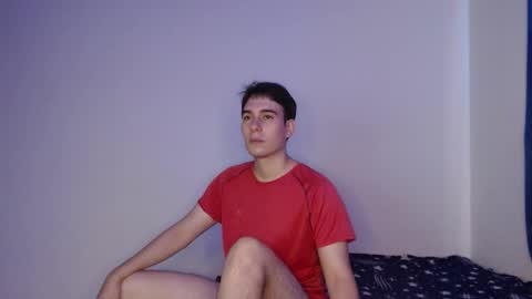 Snapshot of max_snow1616 chatting on December 17, 2025, 4:02 pm max_snow1616 online show from December 17, 2025, 4:02 pm