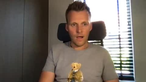 Max take off clothes online show from July 28, 2026, 2:05 pm