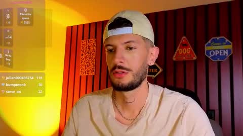 Snapshot of max_tayloor chatting on October 29, 2025, 1:19 am Max Taylor online show from October 29, 2025, 1:19 am