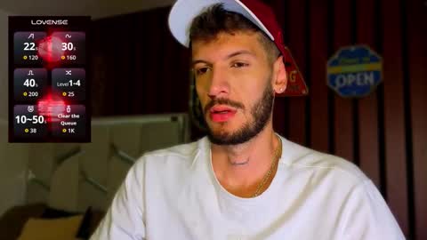 Snapshot of max_tayloor chatting on December 5, 2025, 12:30 am Max Taylor online show from December 5, 2025, 12:30 am