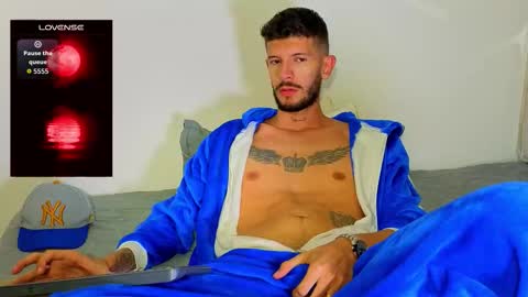 Snapshot of max_tayloor chatting on December 14, 2025, 3:12 am Max Taylor online show from December 14, 2025, 3:12 am