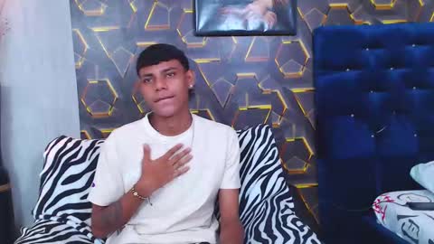 max online show from October 4, 2025, 8:51 pm