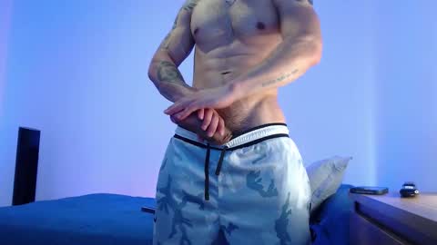 max_xl_ online show from October 27, 2025, 10:36 pm