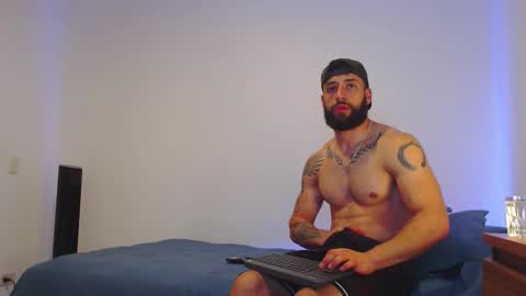 max_xl_ online show from February 10, 2026, 12:48 am