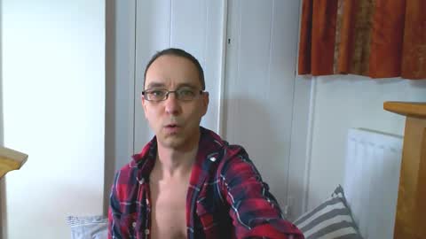 Snapshot of maxdavies chatting on February 6, 2026, 1:03 pm Max Davies online show from February 6, 2026, 1:03 pm