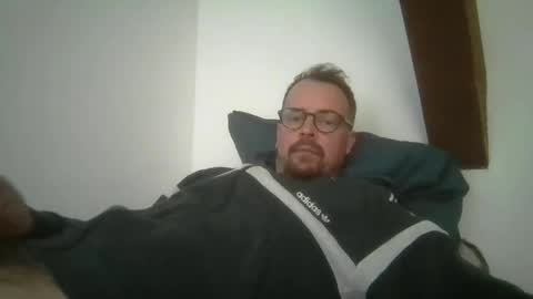 maxhorn591 online show from April 8, 2026, 10:15 am