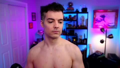 Snapshot of maxhughes chatting on February 28, 2026, 4:02 am Max Hughes online show from February 28, 2026, 4:02 am