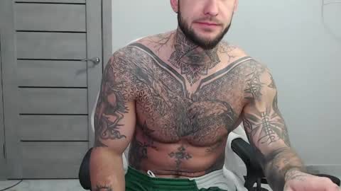 Snapshot of maxi_foxxx chatting on May 5, 2026, 7:16 am Maximus Fox online show from May 5, 2026, 7:16 am