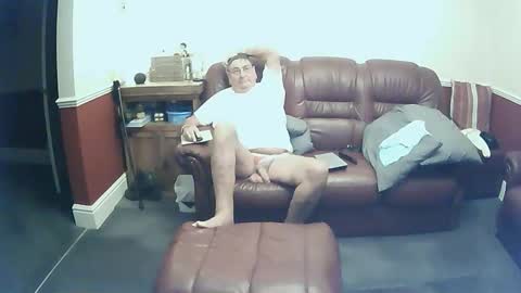 Snapshot of maxi_johnes chatting on October 13, 2025, 9:59 pm MAX online show from October 13, 2025, 9:59 pm