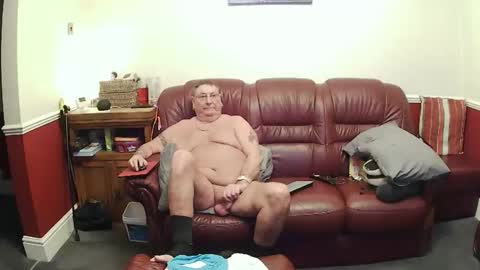 Snapshot of maxi_johnes chatting on February 19, 2026, 11:56 pm MAX online show from February 19, 2026, 11:56 pm