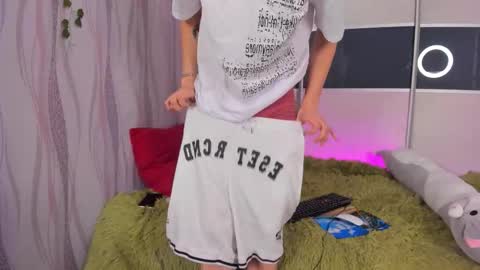 maxim burn online show from November 29, 2025, 1:14 pm