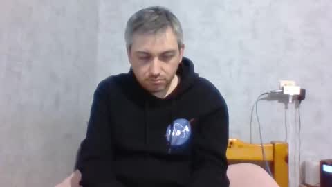 Snapshot of maximefrxx chatting on January 9, 2025, 8:44 pm Maxime online show from January 9, 2025, 8:44 pm