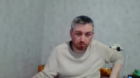 Snapshot of maximefrxx chatting on February 23, 2025, 7:28 pm Maxime online show from February 23, 2025, 7:28 pm