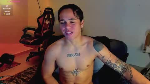 Snapshot of maximiliano_scoott_ chatting on March 23, 2026, 9:52 pm maximiliano_scoott_ online show from March 23, 2026, 9:52 pm