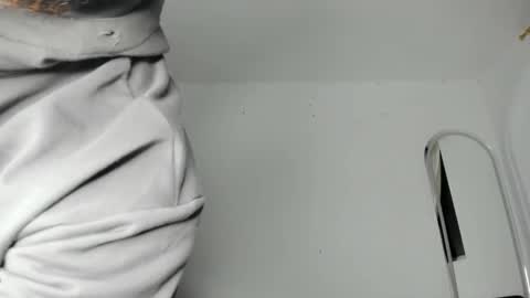 Snapshot of maximo004 chatting on December 3, 2025, 3:14 am Maximo online show from December 3, 2025, 3:14 am