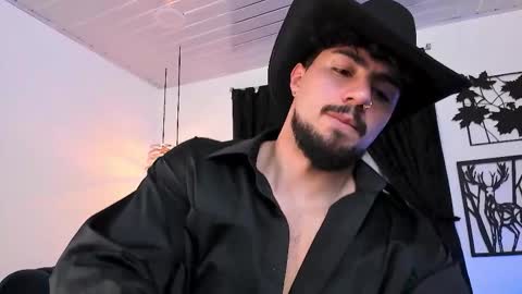 Maximo online show from November 19, 2025, 5:07 am