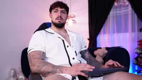 Snapshot of maximo_rodriguez chatting on January 14, 2026, 5:13 am Maximo online show from January 14, 2026, 5:13 am