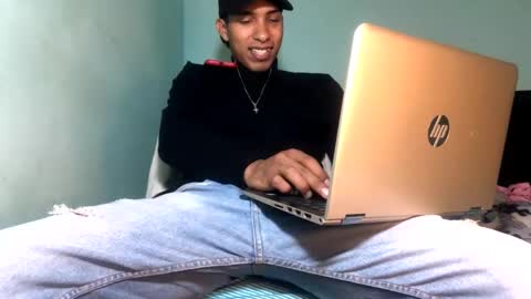 Maximo Aron Vega online show from February 3, 2025, 4:46 am
