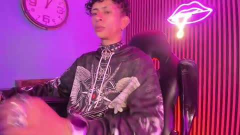 MAXIMO online show from March 2, 2026, 3:52 am