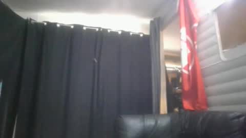 Max online show from November 9, 2025, 10:41 pm