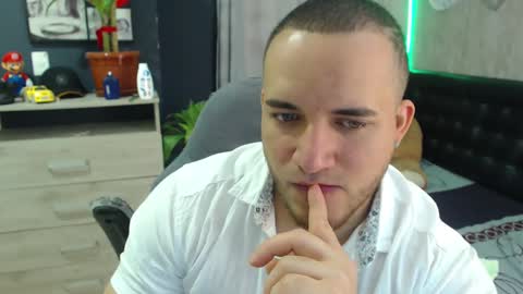 maximus online show from December 10, 2024, 8:38 pm