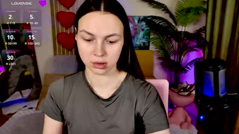 Snapshot of maxincarroll chatting on May 13, 2026, 8:44 am MaxinCarroll online show from May 13, 2026, 8:44 am