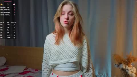 Snapshot of maxineheart chatting on February 25, 2026, 1:04 am Monica - Next stream 270525 0300 GMT2 online show from February 25, 2026, 1:04 am