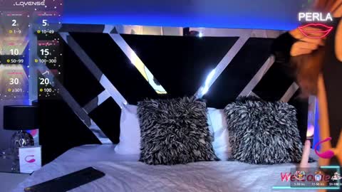 Snapshot of maxirogers chatting on February 6, 2025, 7:51 pm Maxi Rogers online show from February 6, 2025, 7:51 pm