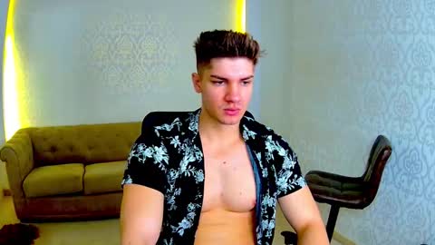 MaxKaiden online show from February 20, 2026, 6:19 am