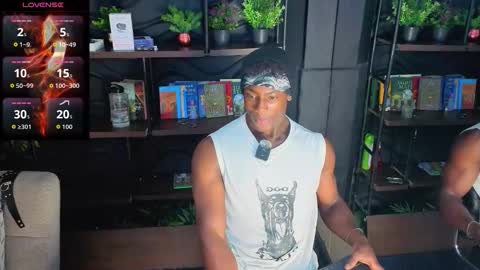 Snapshot of maxmuscle10 chatting on January 13, 2026, 6:40 am Maxmuscle10 online show from January 13, 2026, 6:40 am