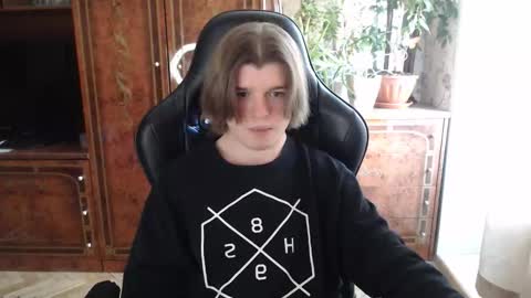 Snapshot of maxplay18 chatting on February 5, 2026, 11:04 am Max online show from February 5, 2026, 11:04 am