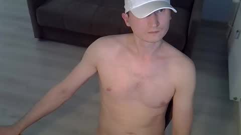 maxrelax90 online show from December 2, 2025, 7:09 pm