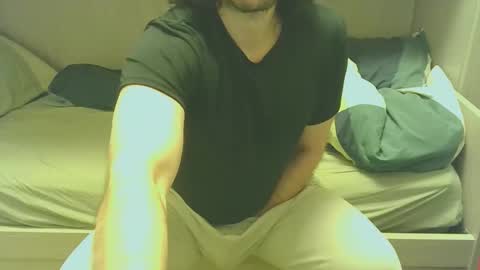 Snapshot of maxsperman1 chatting on February 14, 2026, 7:32 pm MaxSperman online show from February 14, 2026, 7:32 pm