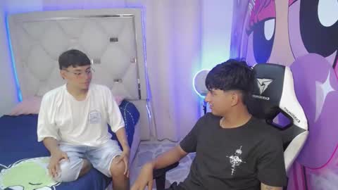 Snapshot of maxwell_boys chatting on January 19, 2026, 2:59 am MAX DAN online show from January 19, 2026, 2:59 am