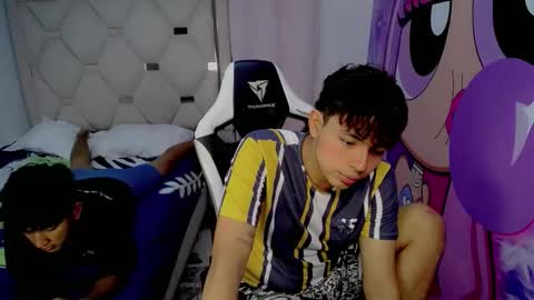 Snapshot of maxwell_boys chatting on February 3, 2026, 3:37 am MAX DAN online show from February 3, 2026, 3:37 am