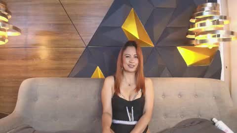 Snapshot of maxx_caprice chatting on October 15, 2025, 10:37 am gabby online show from October 15, 2025, 10:37 am